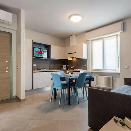 Linda * 圣巴特罗摩艾美尔